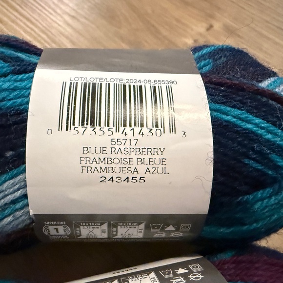 2 SKEINS - Patons Kroy Socks Yarn in Colorway “Blue Raspberry” - Picture 3 of 4